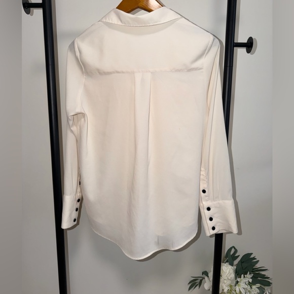 H&M Cream Button Down Blouse With Black Buttons | XS | Neutral Capsule Wardrobe - Picture 2 of 7